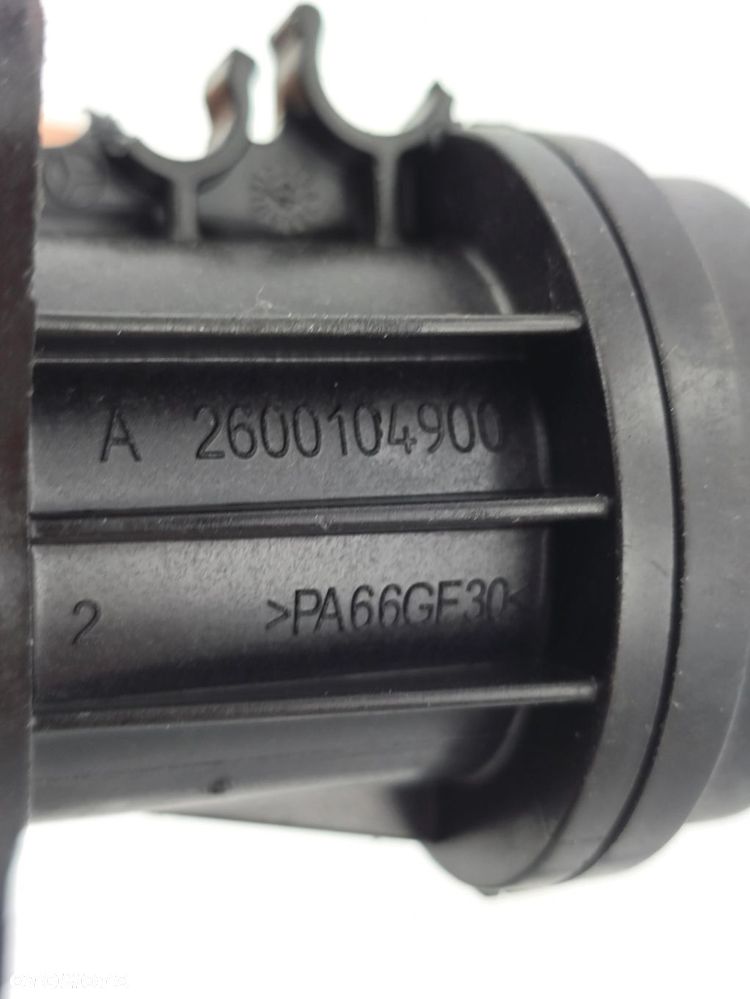 NOWY ORYGINALNY WĄŻ PRZEWÓD WLEWU OLEJU MERCEDES M260 2.0T A2600104900 - 6