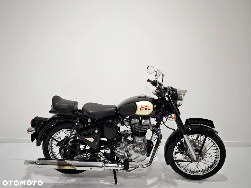 Royal Enfield Classic - 1