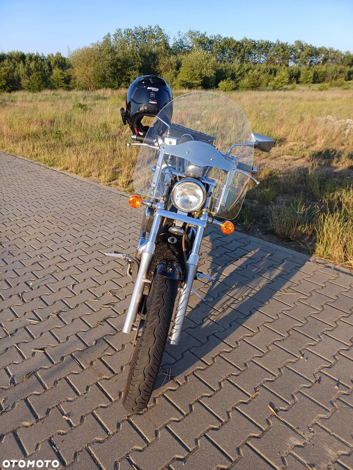 Suzuki Boulevard - 11