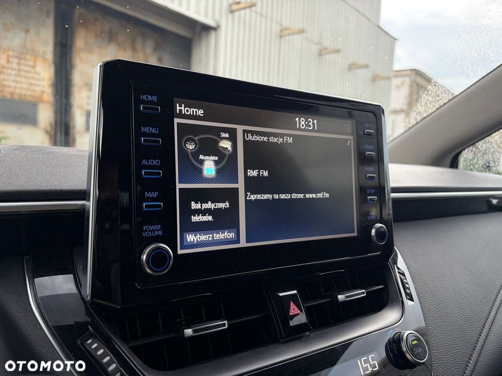 Toyota Corolla 1.8 Hybrid Comfort - 20