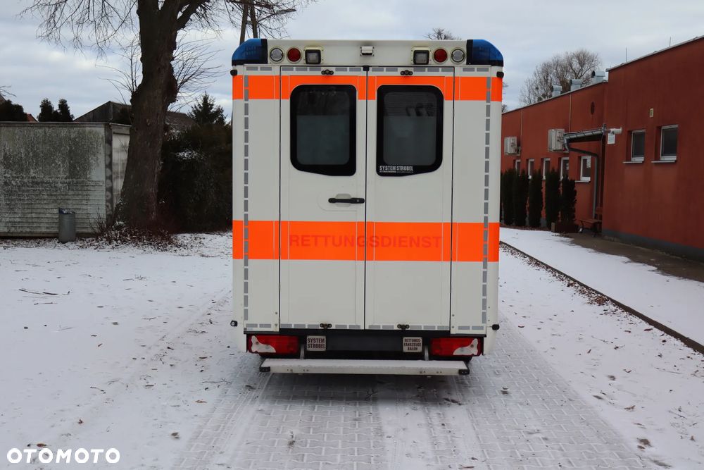 Mercedes-Benz SPRINTER - 6