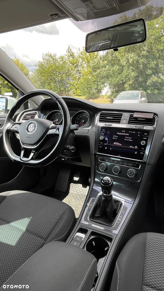 Volkswagen Golf 1.4 TSI BMT Comfortline - 15