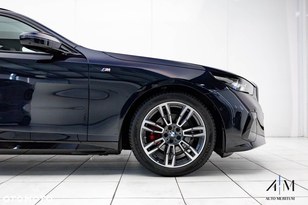 BMW Seria 5 520d xDrive - 10