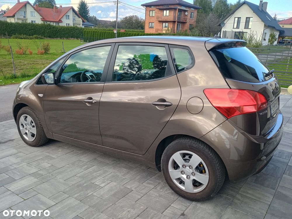 Kia Venga 1.4 CVVT Attract - 9