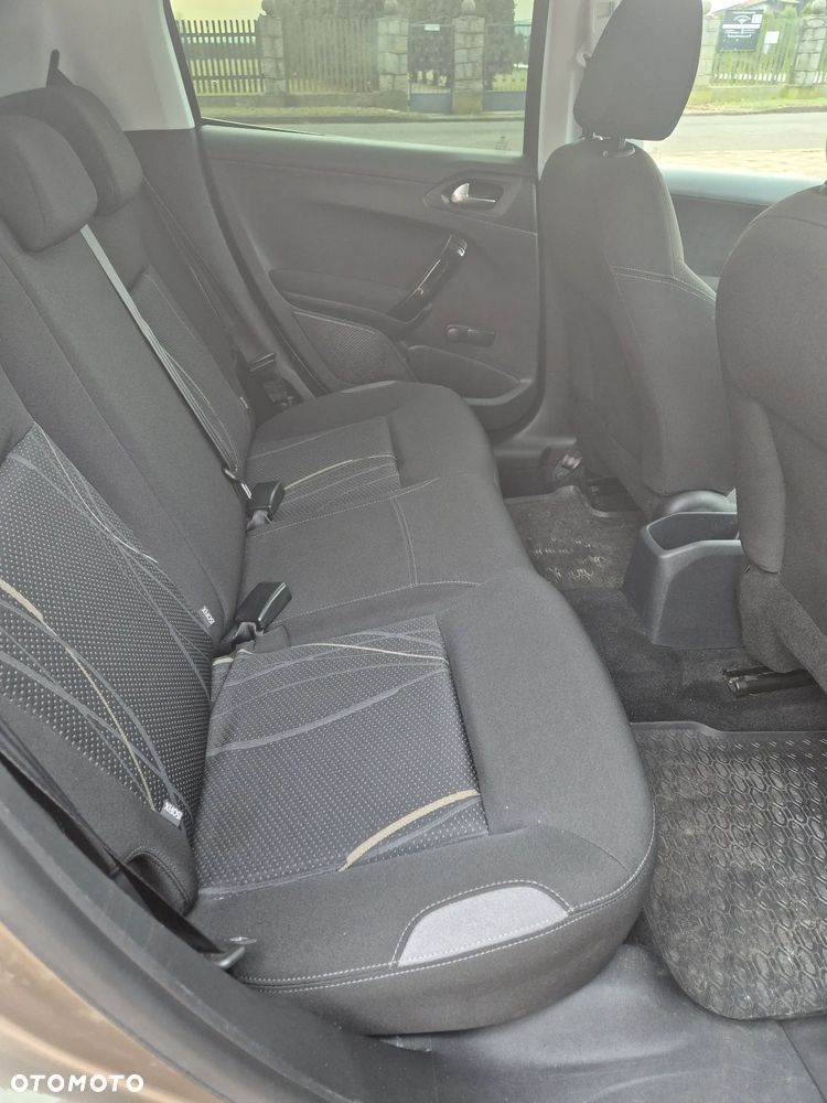 Peugeot 208 1.4 VTi Active - 11