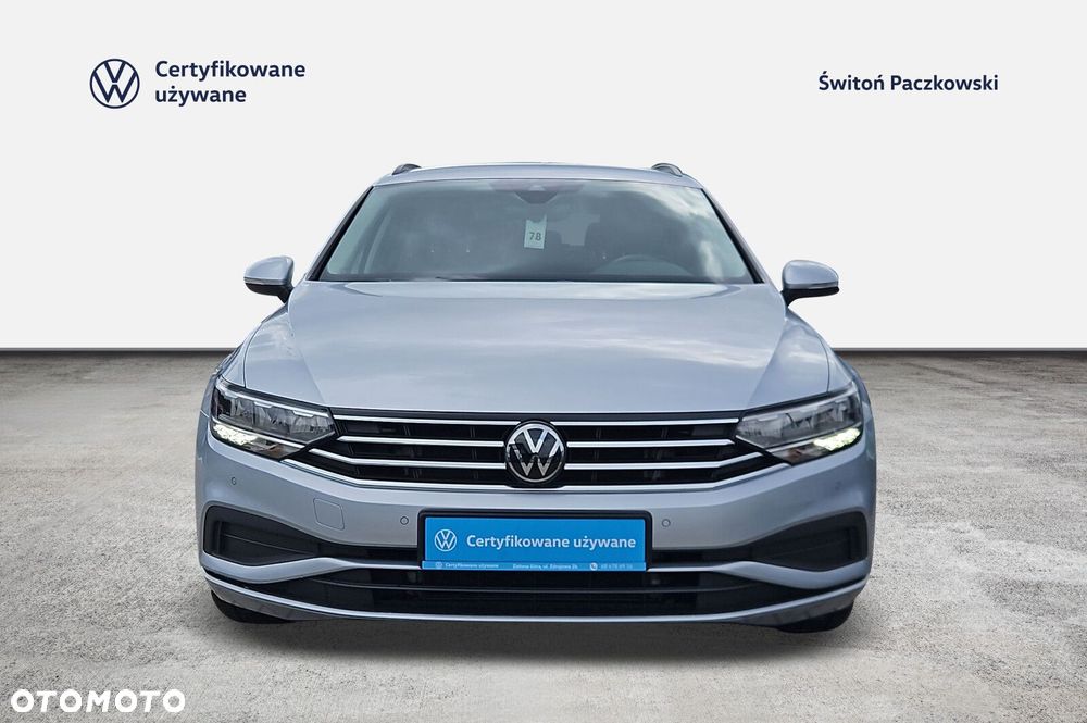 Volkswagen Passat - 8
