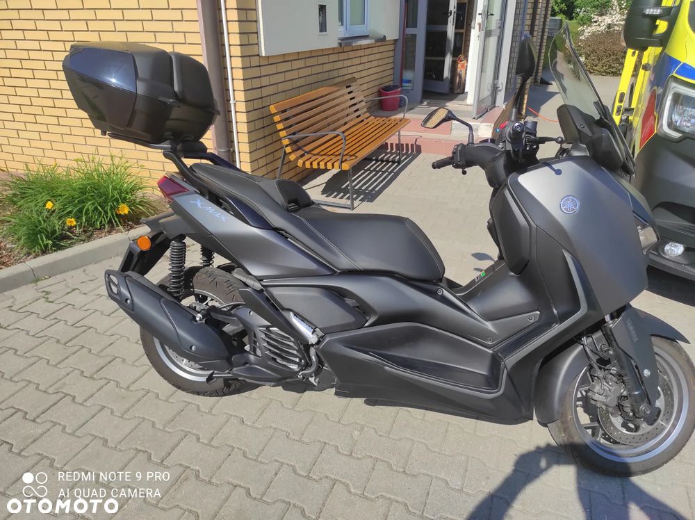 Yamaha X-max - 3