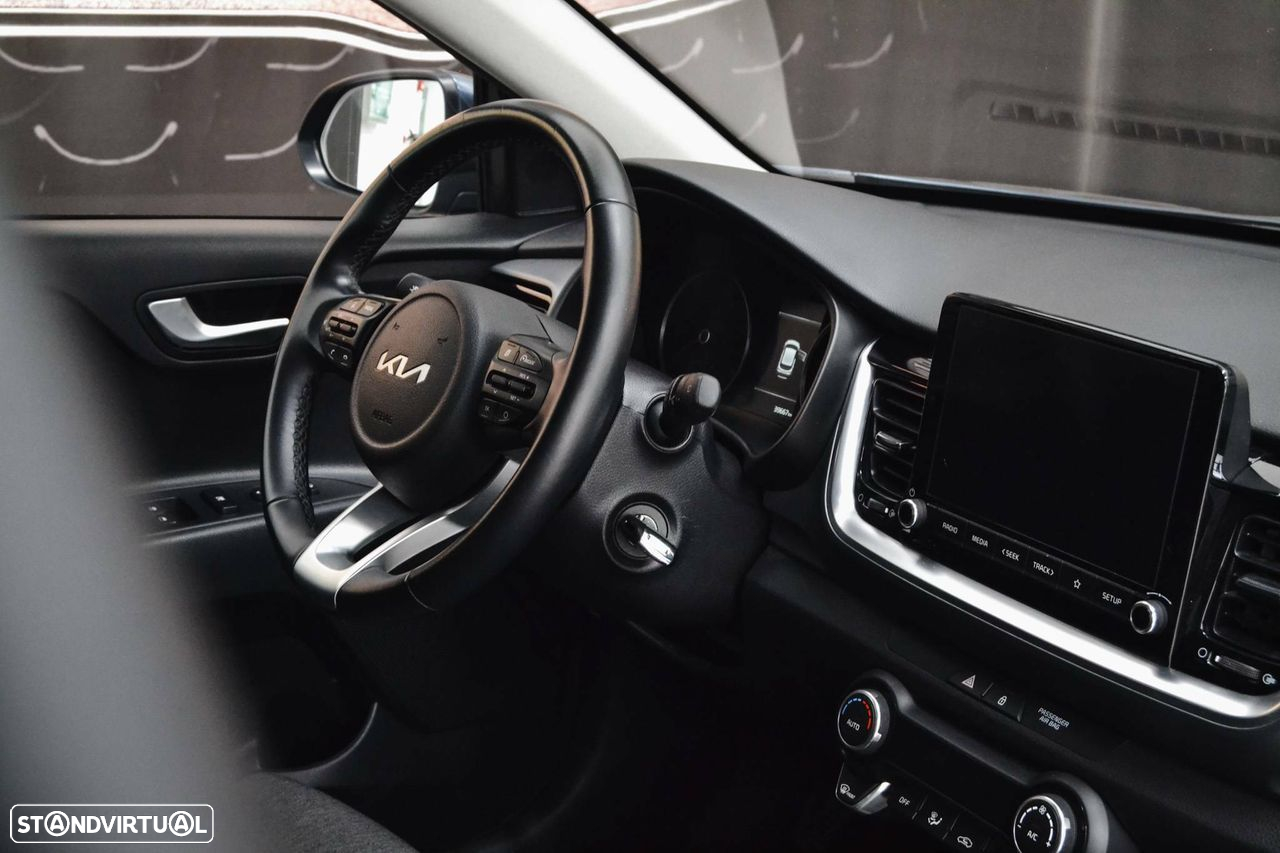 Kia Stonic - 11