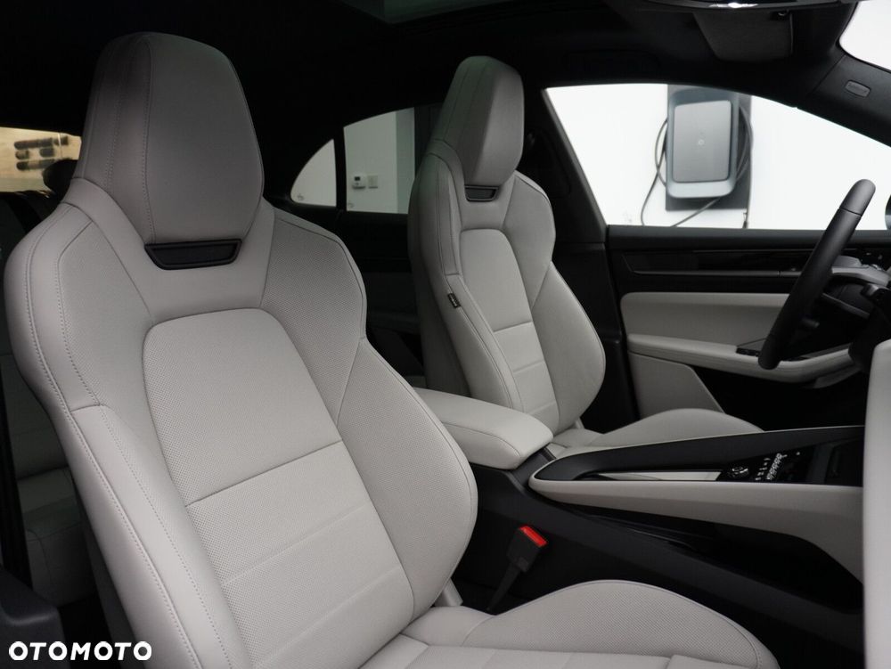 Porsche Macan 4 100kWh - 30