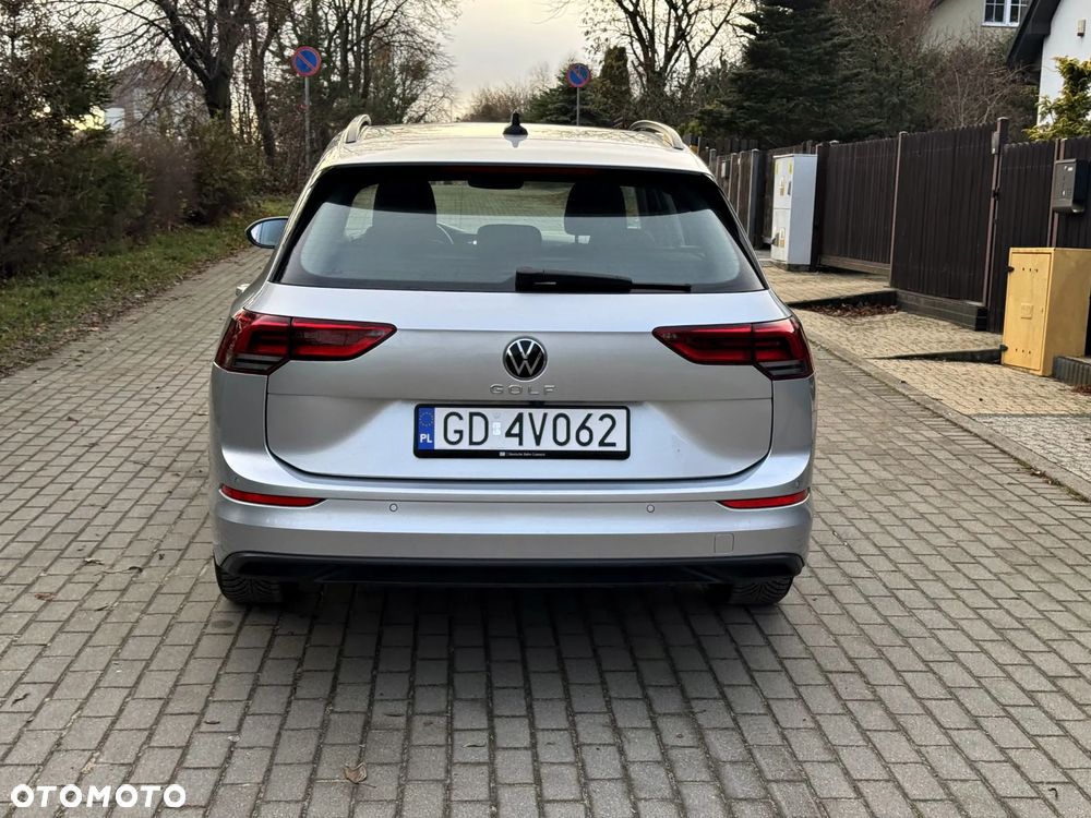 Volkswagen Golf 2.0 TDI Special Edition - 16