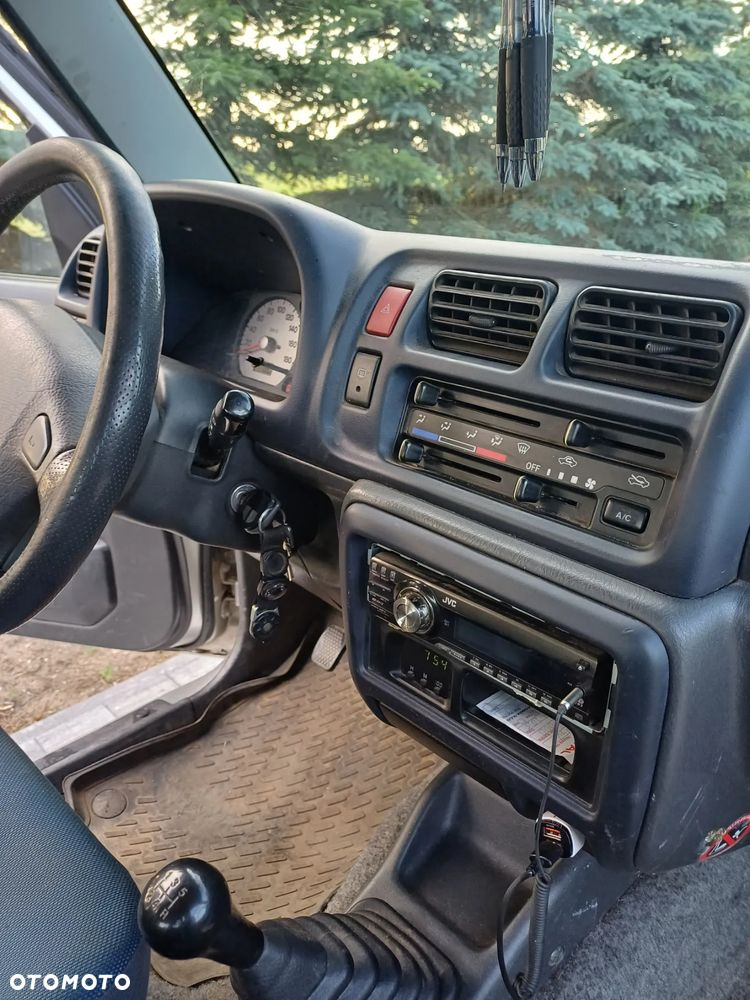Suzuki Jimny 1.3 - 3