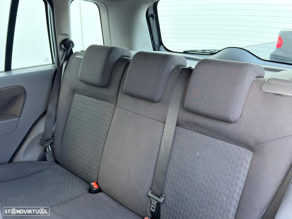 Ford Fusion 1.4 Trend - 13