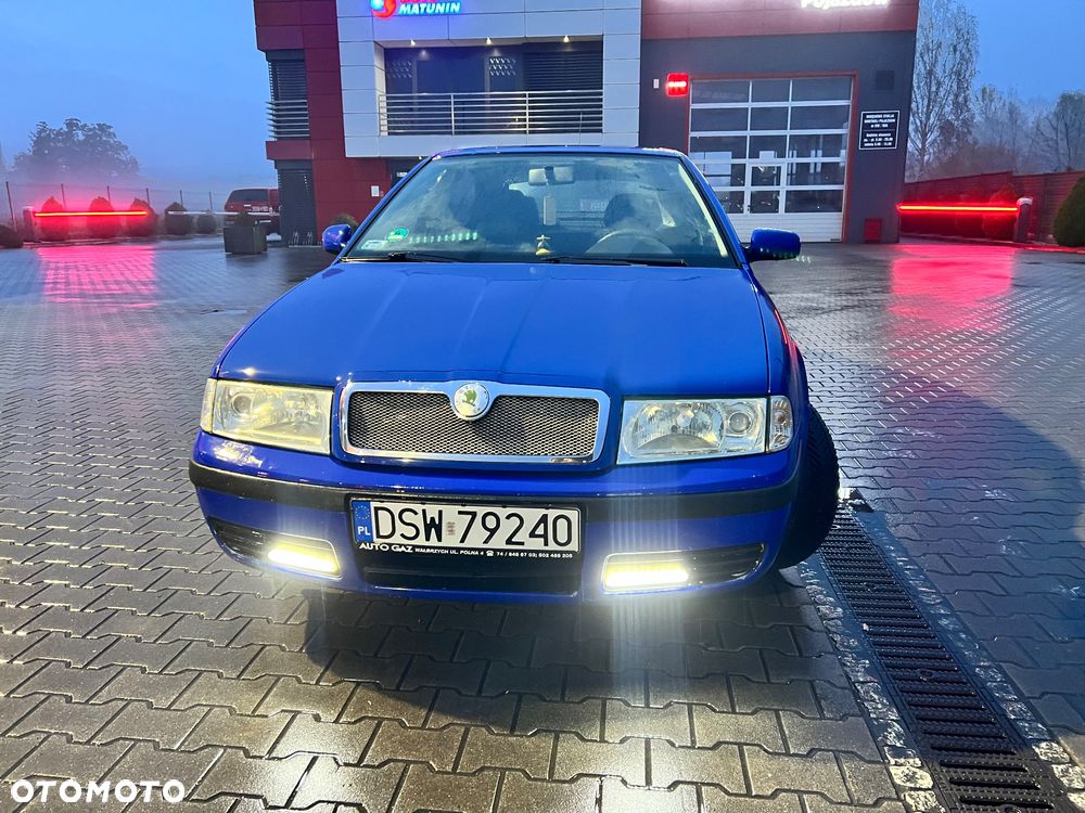 Skoda Octavia 2.0 Elegance - 1