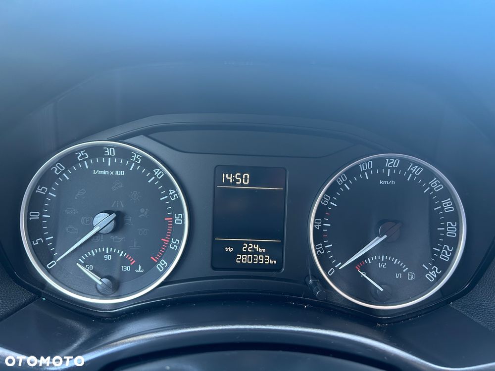 Skoda Octavia 1.6 TDI Active - 8