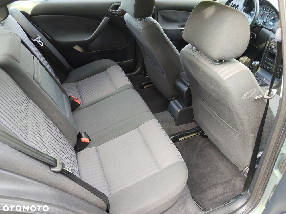 Skoda Octavia 1.8 T Elegance - 21