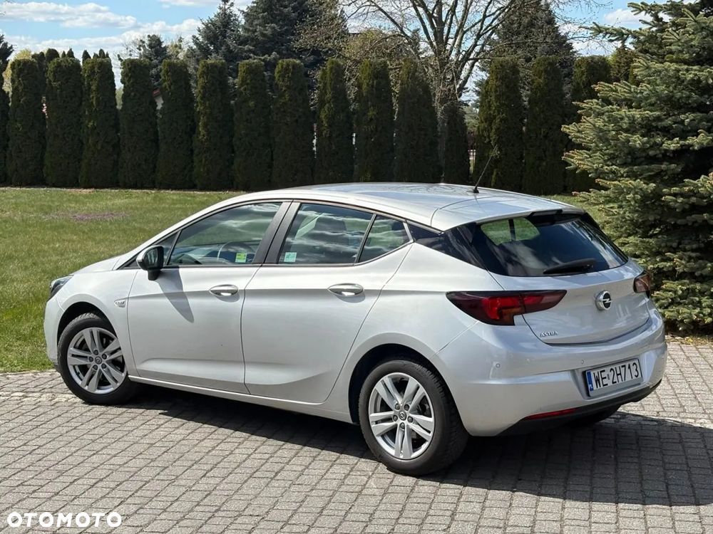 Opel Astra 1.2 T Elegance S&S - 10