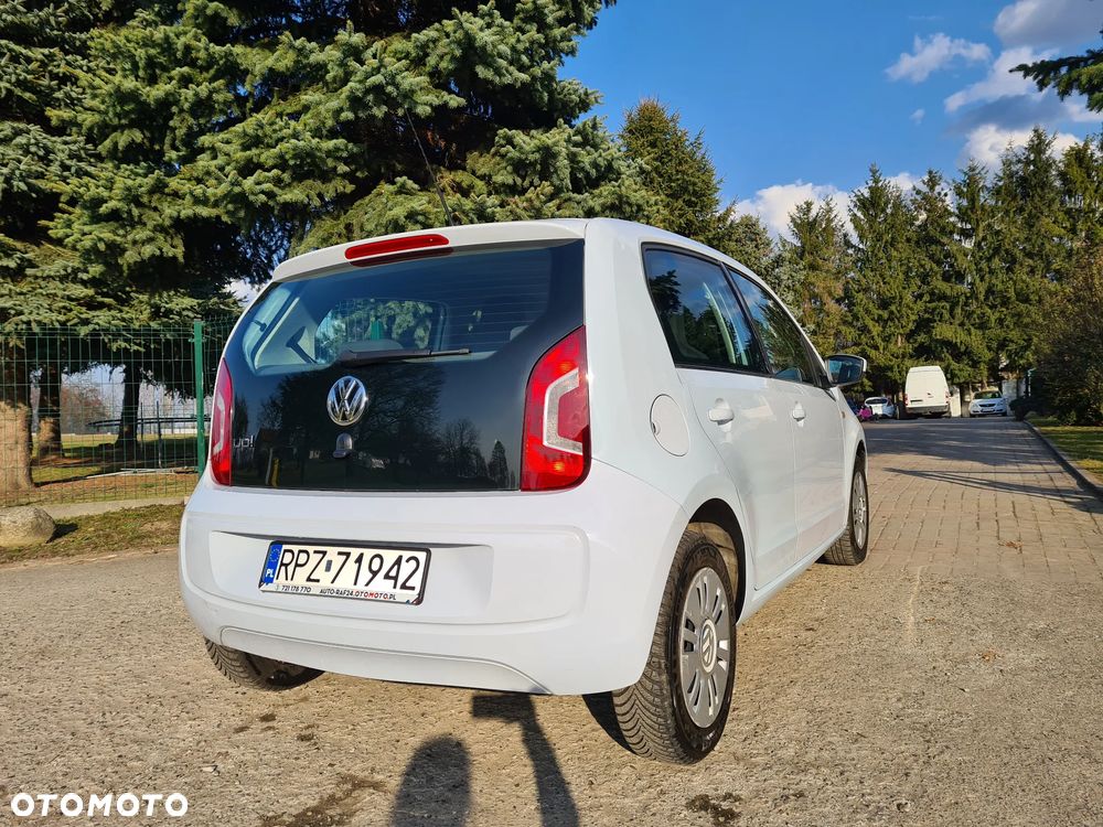 Volkswagen up! - 16