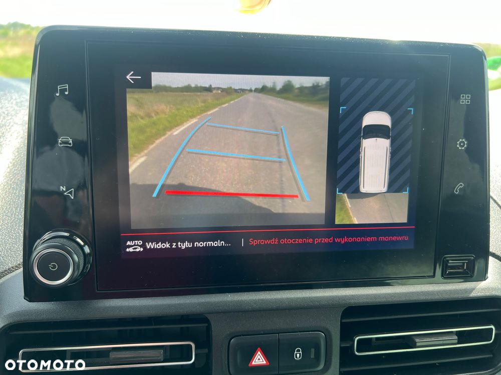 Citroën Berlingo XL 7-Sitzer BlueHDi 130 SHINE - 9