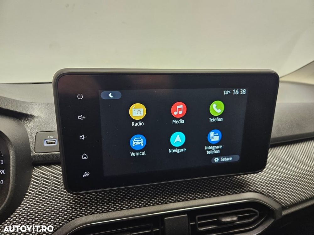 Dacia Logan TCe 90 MT6 Prestige - 12