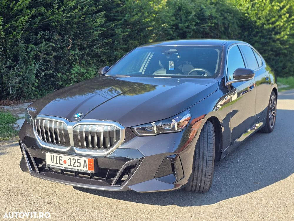 BMW Seria 5 520d AT MHEV - 29