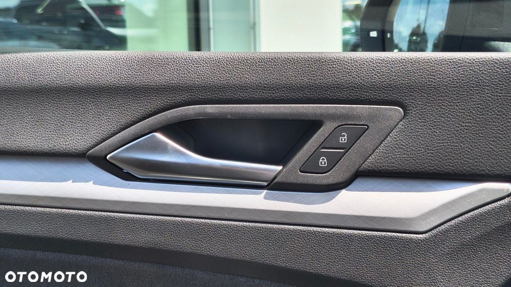 Volkswagen Golf Variant - 10