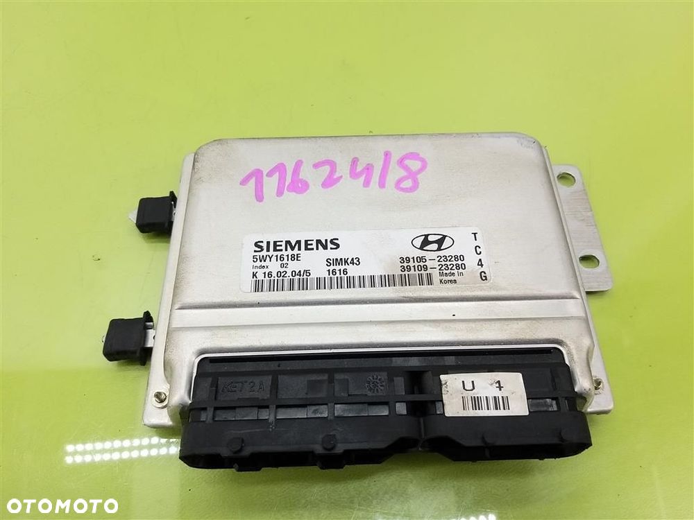 Komputer sterownik silnika Hyundai Coupe II 2001-2008 2.0 B 141KM SIEMENS - 1