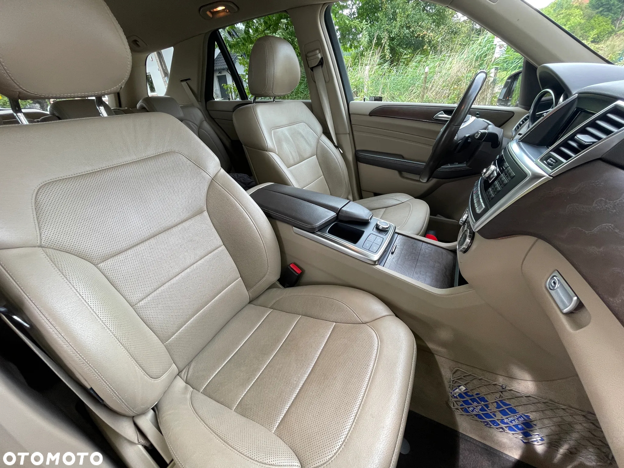 Mercedes-Benz ML 350 BlueTec 4-Matic - 14