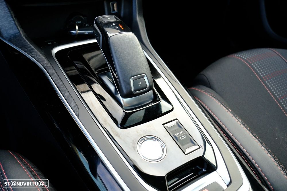 Peugeot 308 1.2 PureTech GT EAT8 - 25