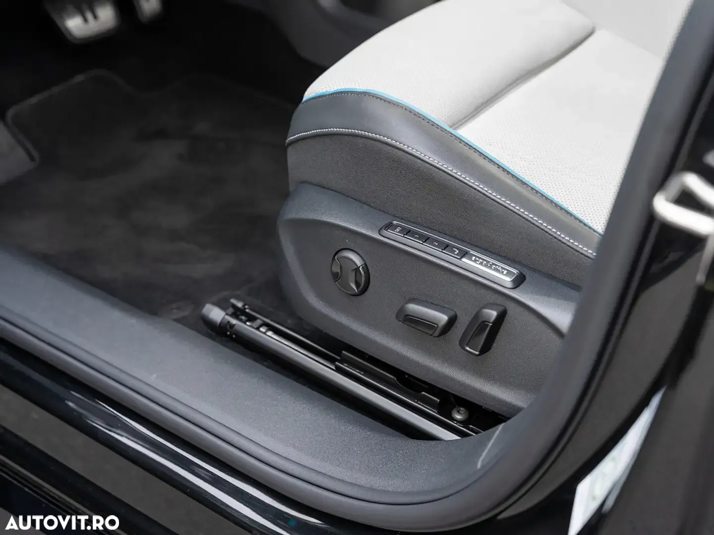 Volkswagen ID.7 77 kWh Pro - 7
