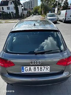 Audi A4 - 4