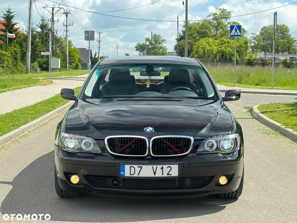 BMW Seria 7 760i - 10