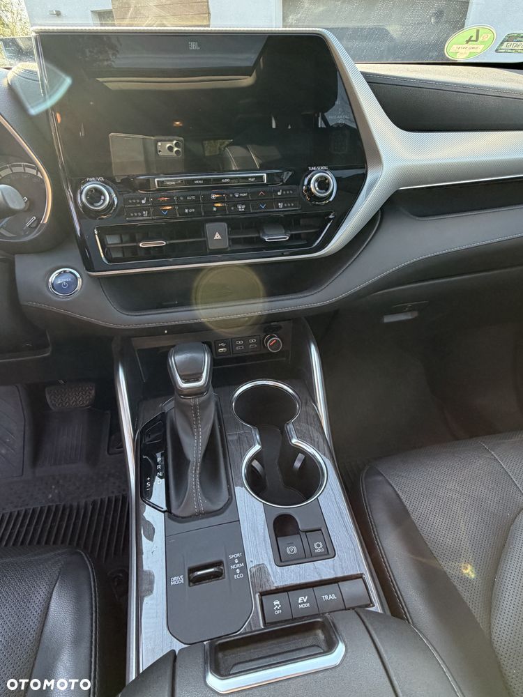 Toyota Highlander 2.5 Hybrid Executive - 8