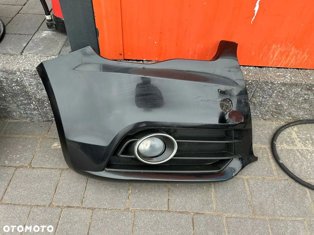 AUDI A1 8X 10- NAROŻNIK ZDERZAK PRAWY 8X0807436 - 1