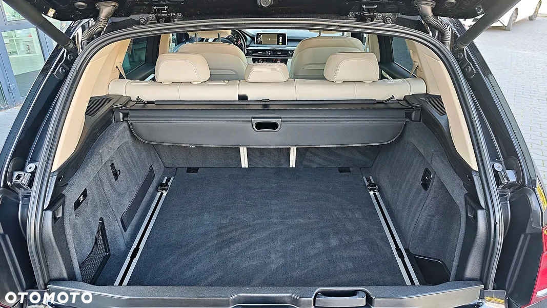 BMW X5 xDrive25d - 38