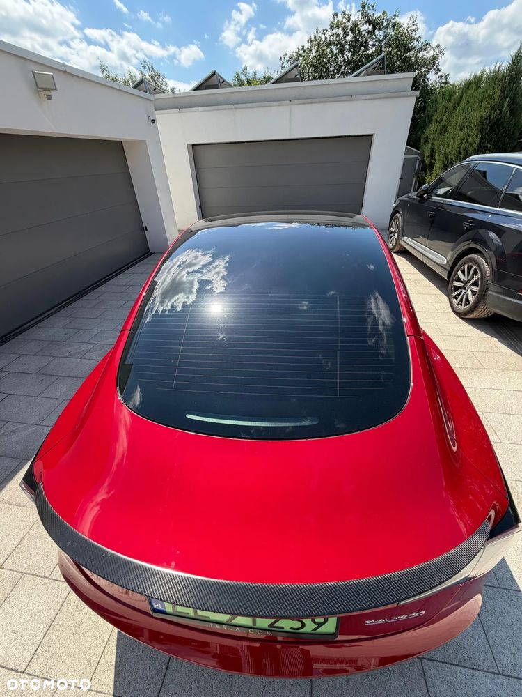 Tesla Model 3 - 5