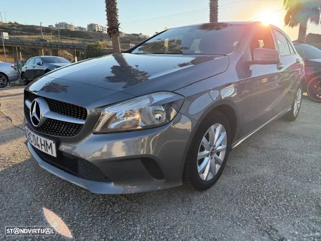 Mercedes-Benz A 180 Limousine d Style Plus - 1
