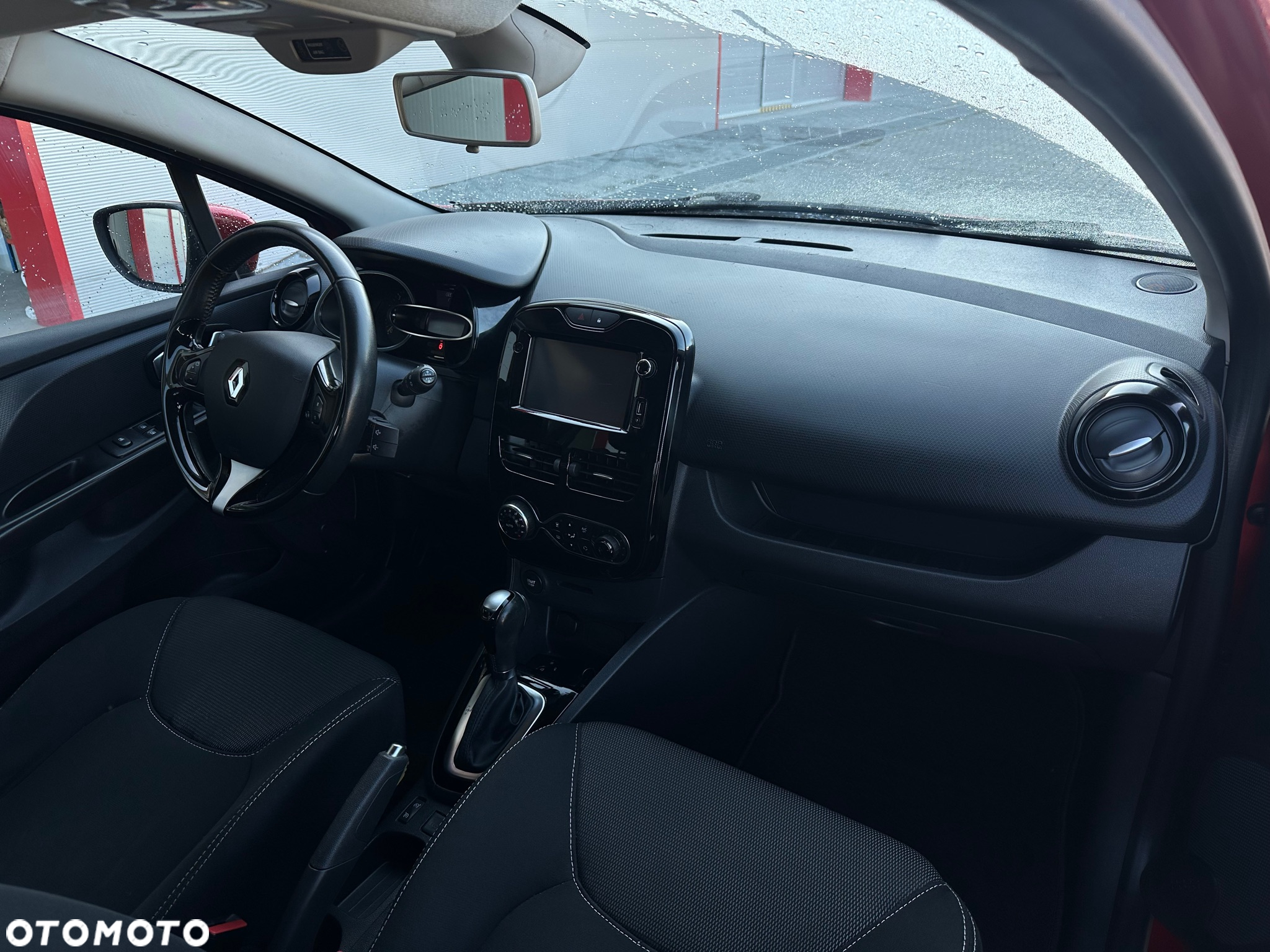 Renault Clio (Energy) dCi 90 EDC Bose Edition - 13