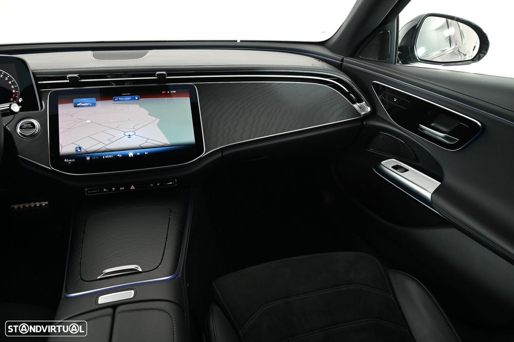 Mercedes-Benz E 300 e AMG Line - 14