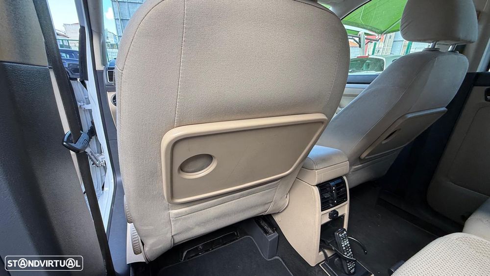 VW Touran 1.6 TDI DPF Highline - 16