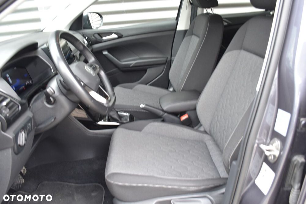 Volkswagen T-Cross - 25