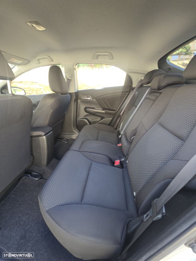 Honda Civic 1.4 i-VTEC Elegance Connect Navi - 25