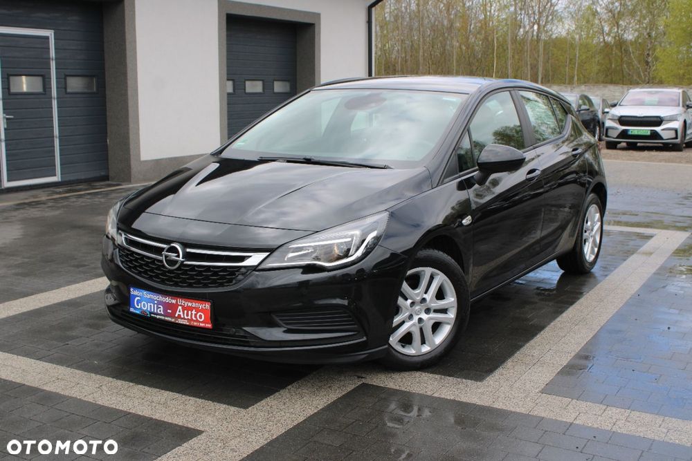 Opel Astra - 1