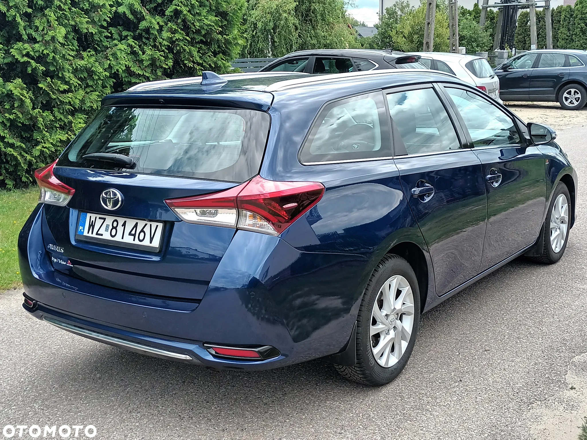 Toyota Auris 1.6 Premium MS - 8