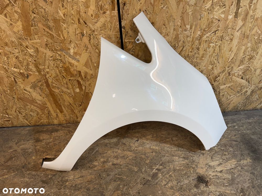 Przedni prawy błotnik Kia rio III