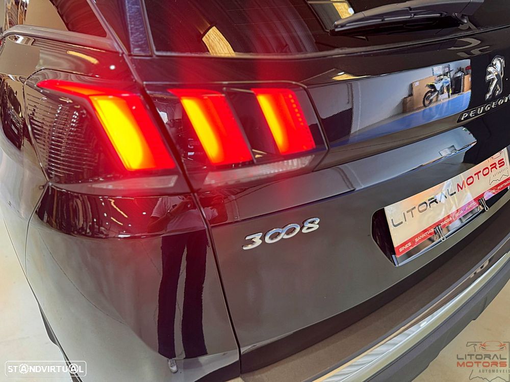 Peugeot 3008 1.2 PureTech Allure EAT8 - 9