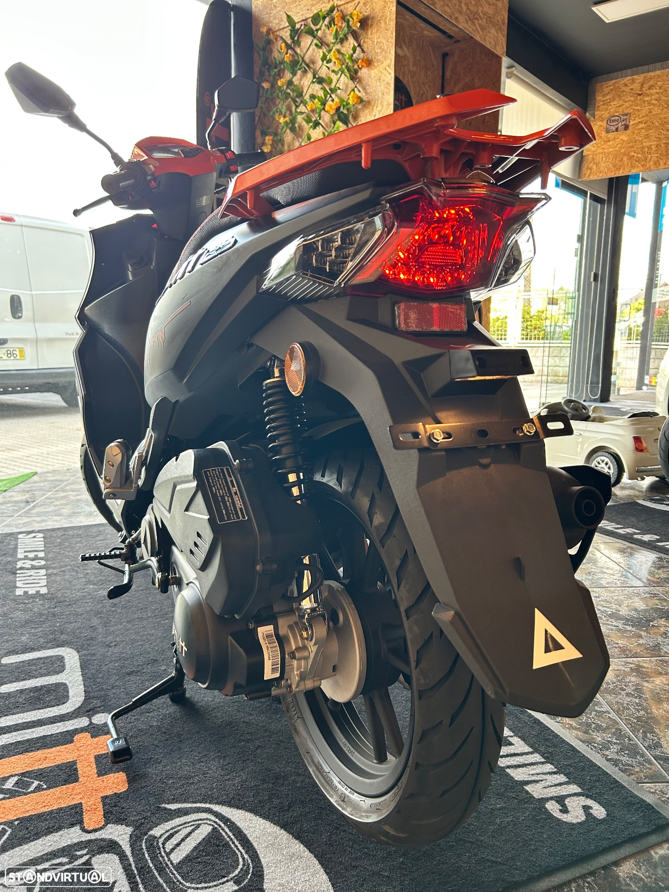 Mitt 125 XRS - 3
