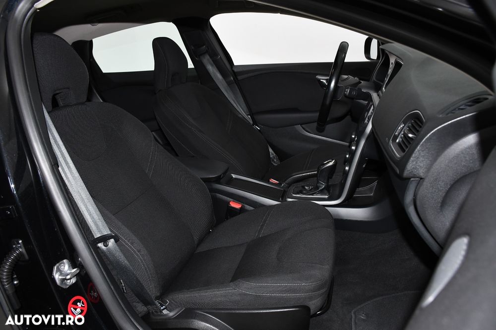 Volvo V40 - 10