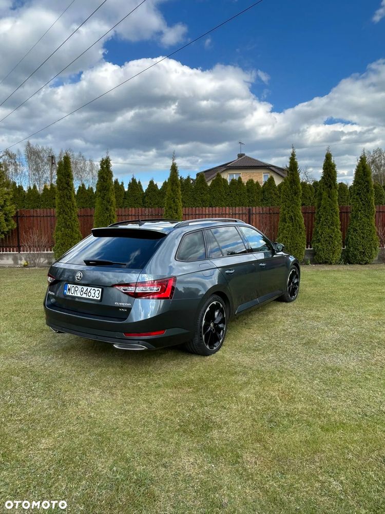 Skoda Superb 2.0 TDI 4x4 Sportline DSG - 7