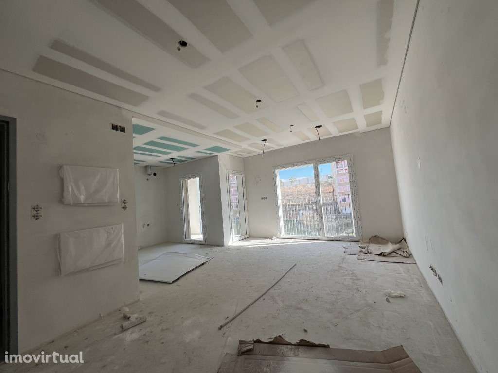 Apartamentos novos em Corroios desde 335.000 euros - Grande imagem: 4/11