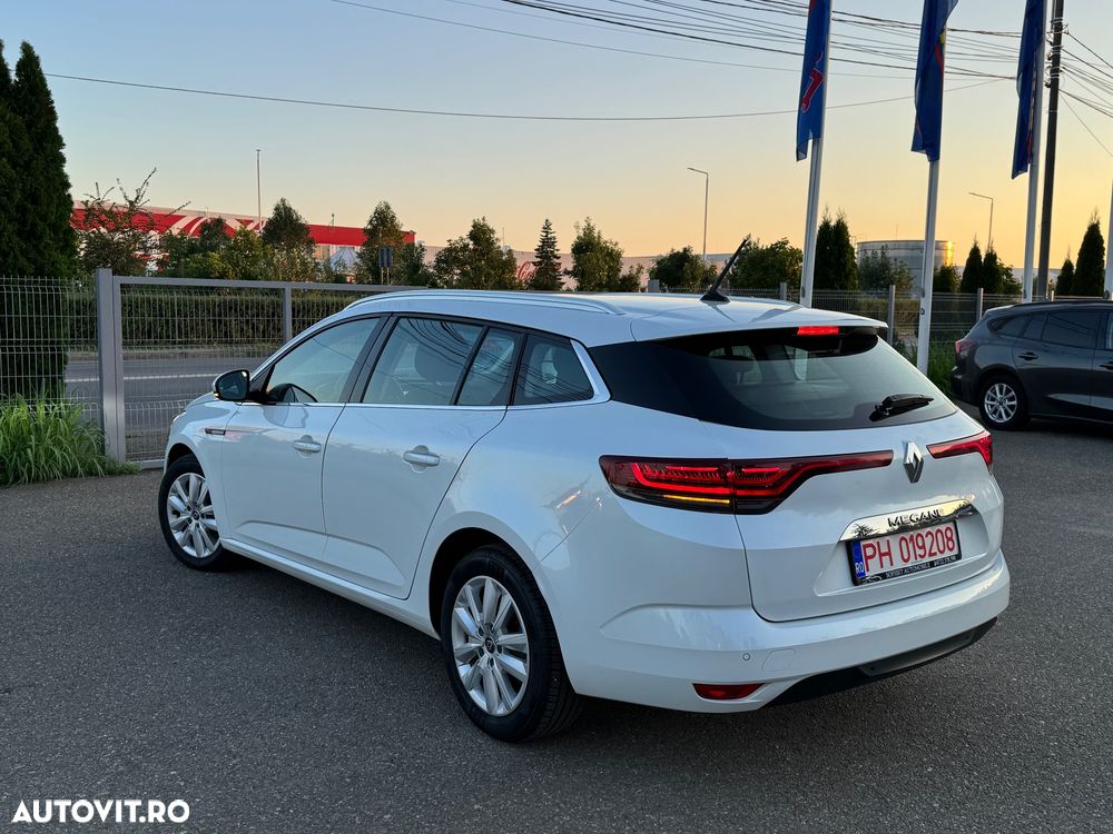Renault Megane TCe 140 GPF EDC BUSINESS EDITION - 17